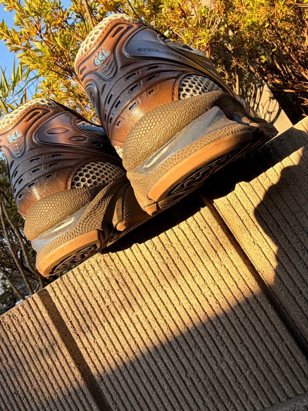 アシックス（ASICS） 人気ライフスタイルシューズ 「GEL-KAYANO 14（ゲルカヤノ 14）」の写真4枚目