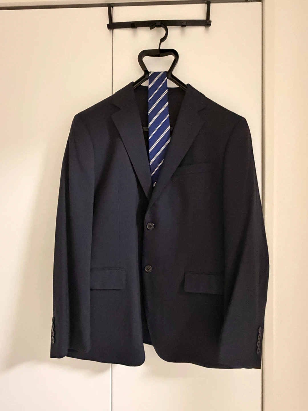 【美品】ユニクロスーツセットパンツは２着