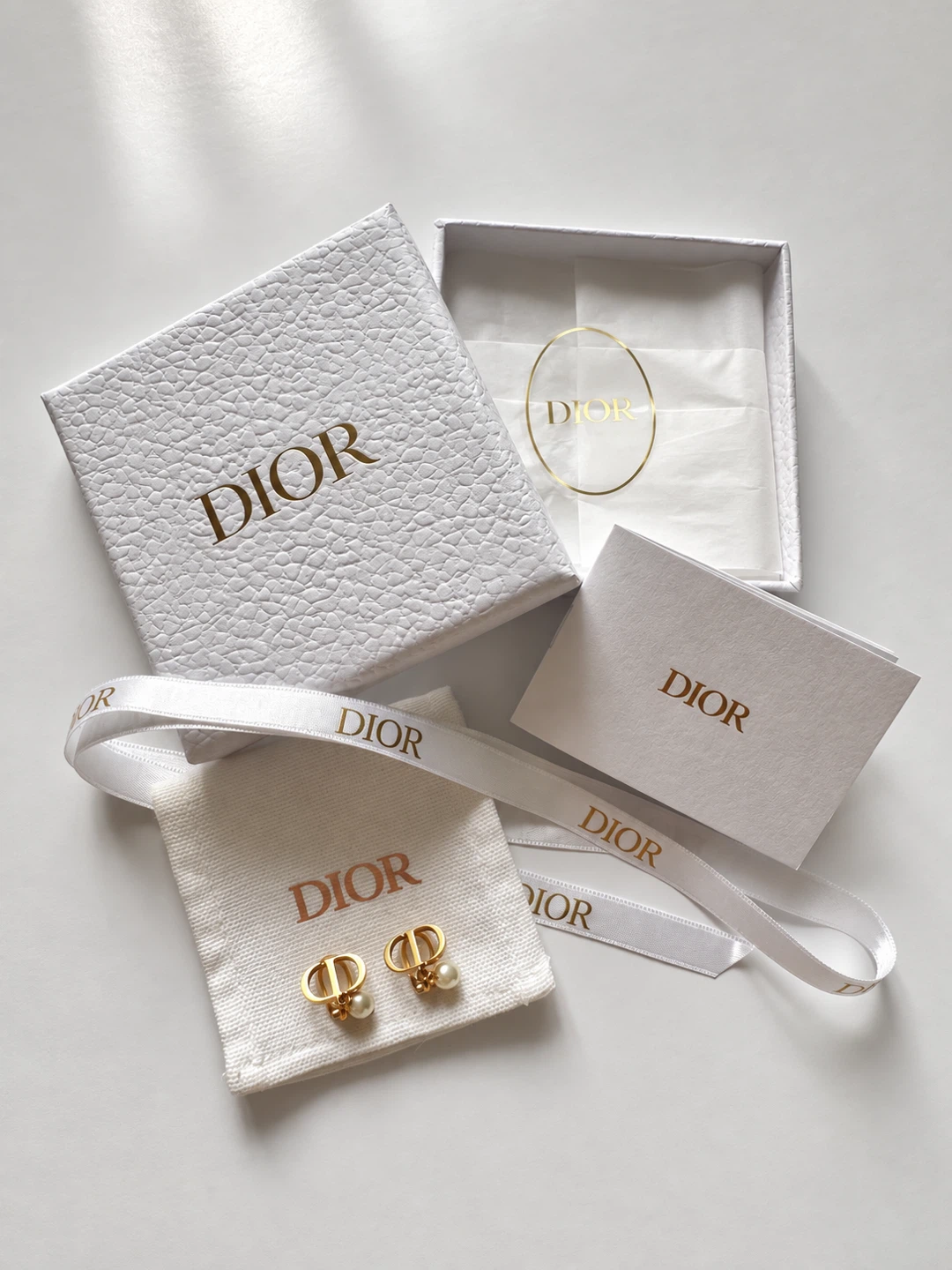 Dior petit CD クリップイヤリング