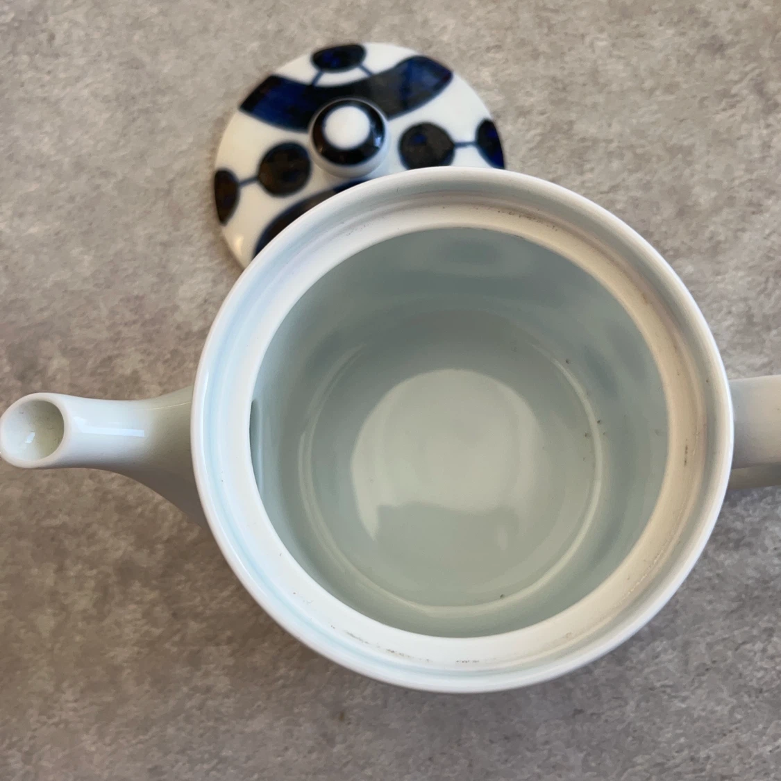 藍染め風 陶器 ティーポット 茶こし付きの写真4枚目