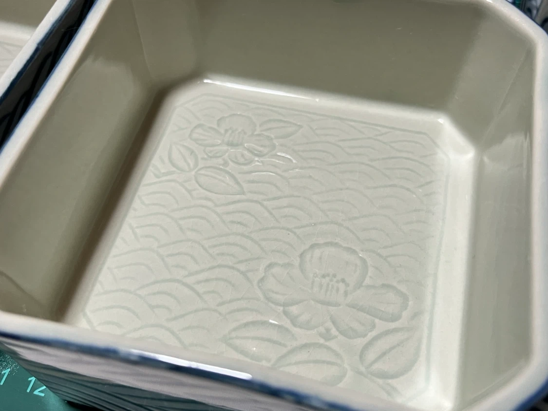 和食器 重箱 5段 花柄 染付 陶器の写真3枚目
