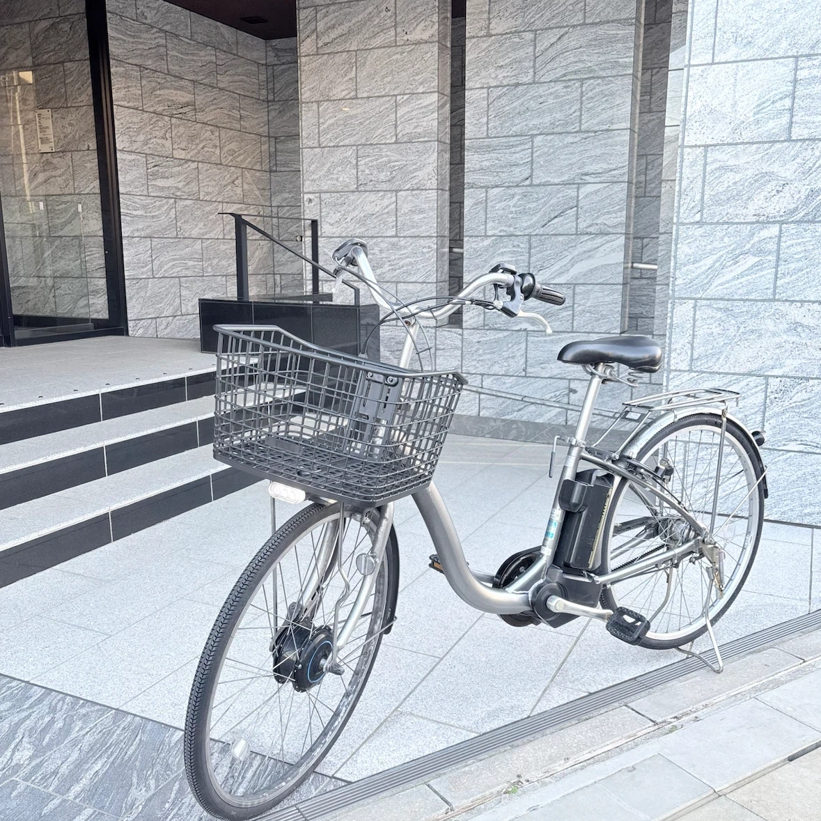 【2020年前後モデル】 BRIDGESTONE フロンティアDX 電動アシスト自転車の写真2枚目