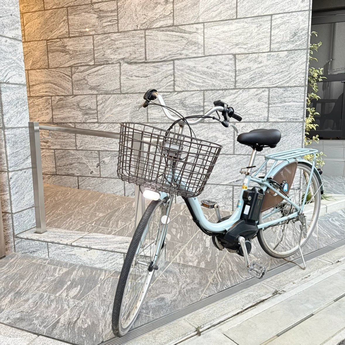 【2020年前後モデル】BRIDGESTONE Assista ブリヂストン 電動自転車 アシスタ 走行◎ 8.7Ahバッテリーの写真7枚目
