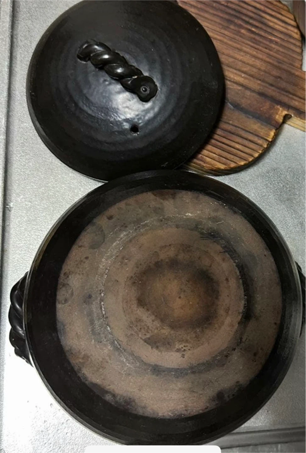 10/10¥2000 炊飯土鍋 3合炊?の写真4枚目