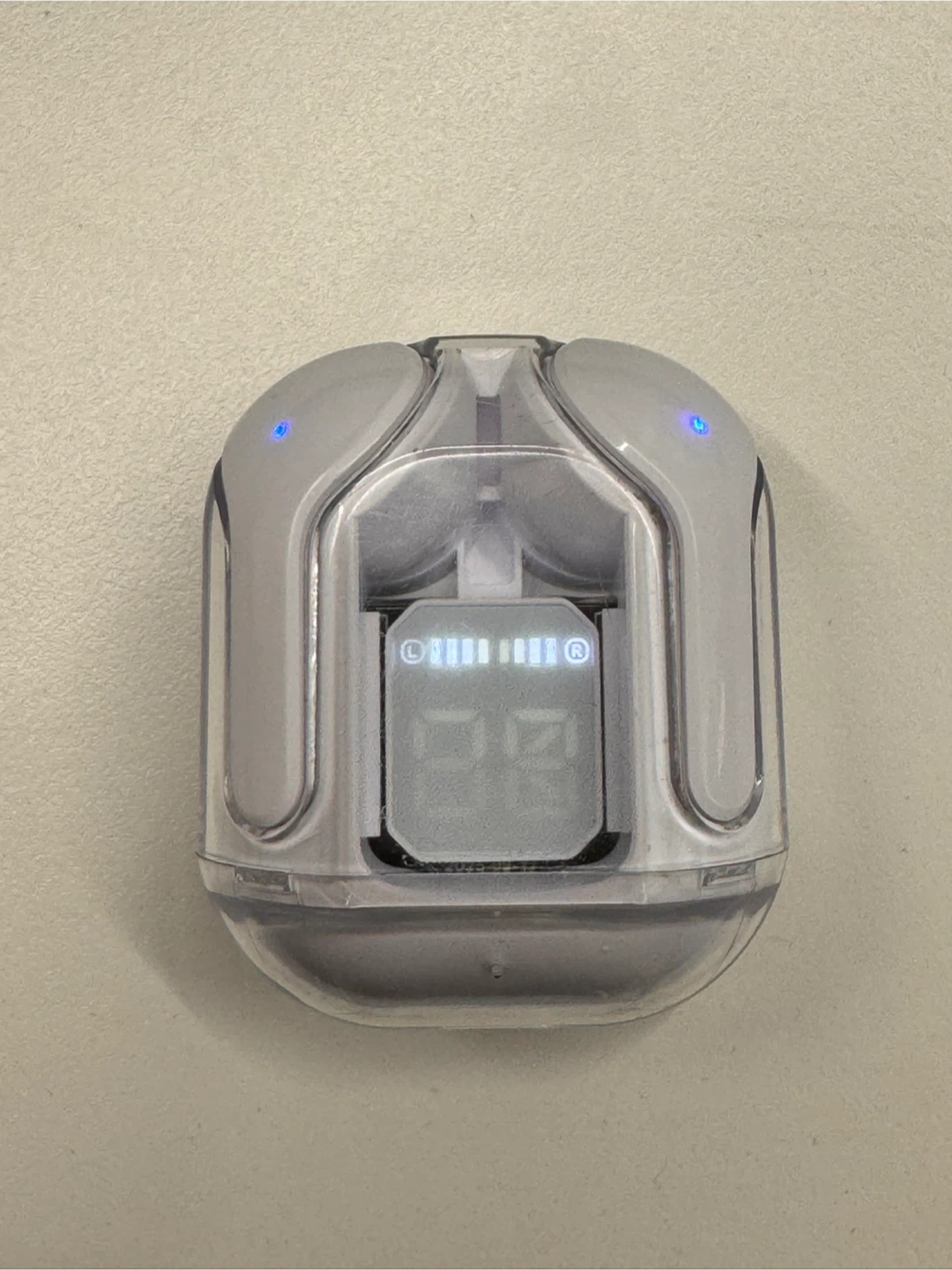 ワイヤレスイヤホン 充電ケース付き