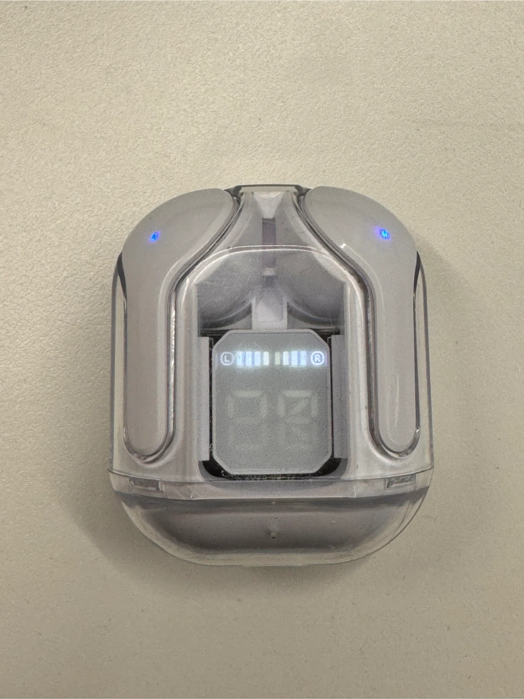 ワイヤレスイヤホン 充電ケース付き
