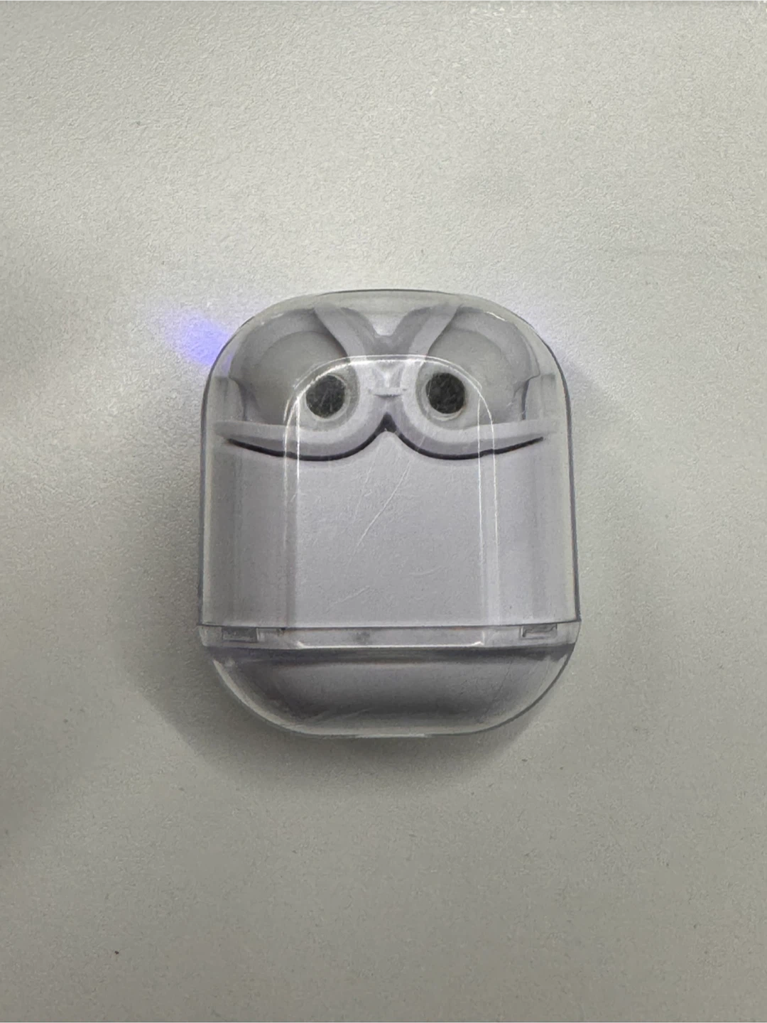 ワイヤレスイヤホン 充電ケース付きの写真2枚目