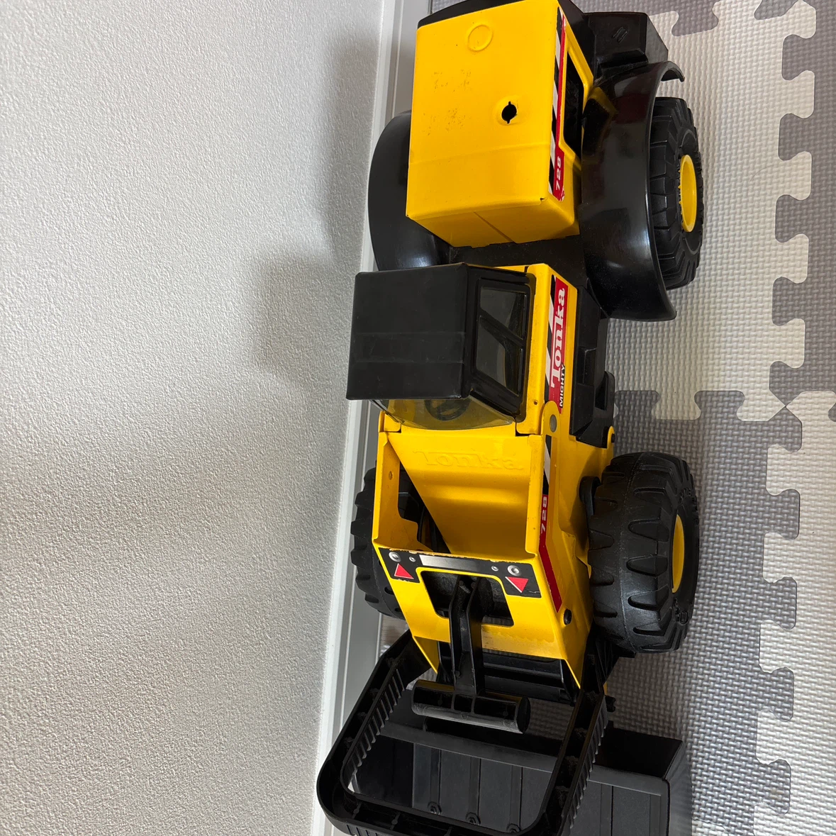 トミカ ブルドーザー 728の写真4枚目