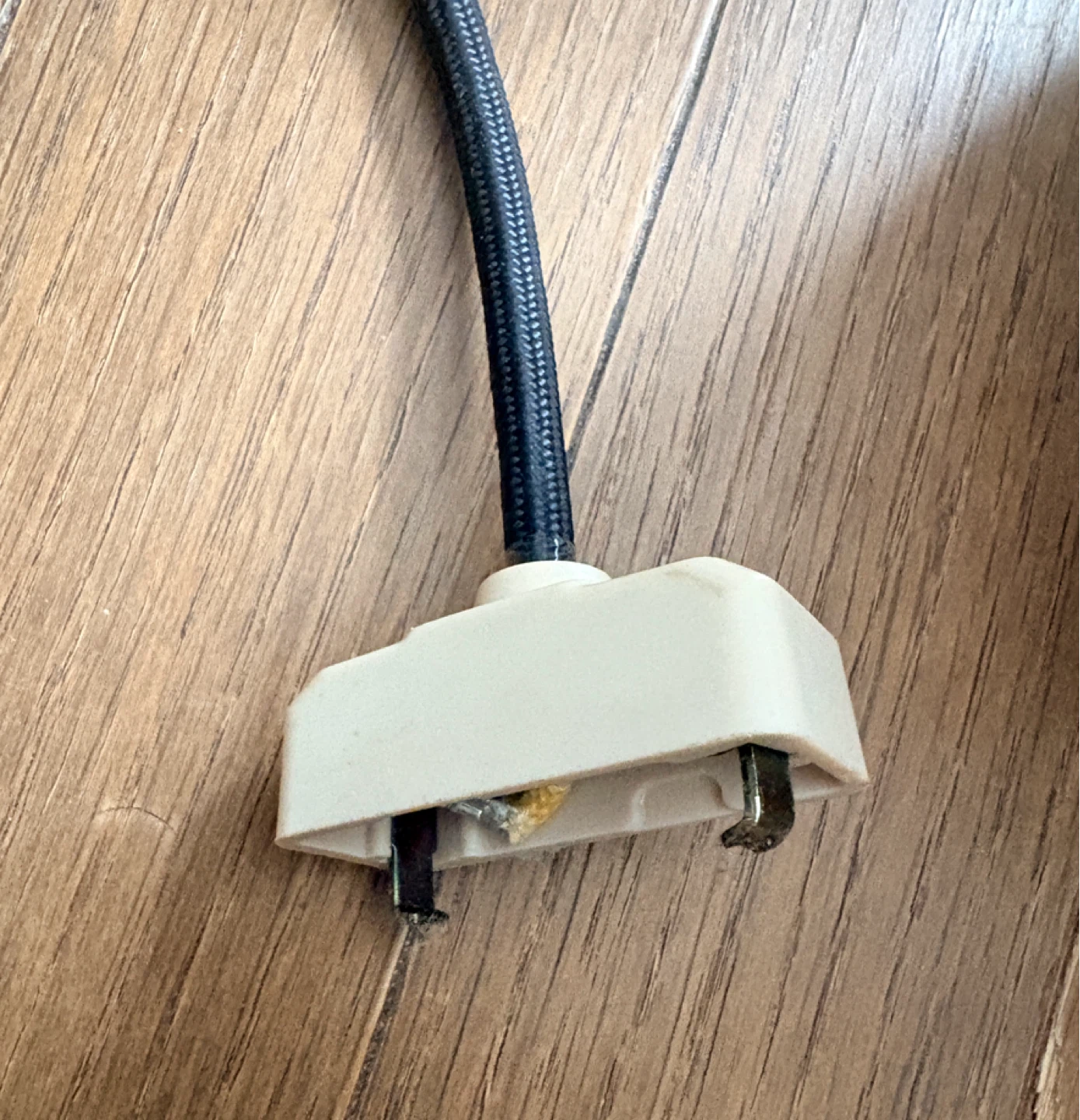 竹編み ペンダントライト 球体 照明の写真2枚目