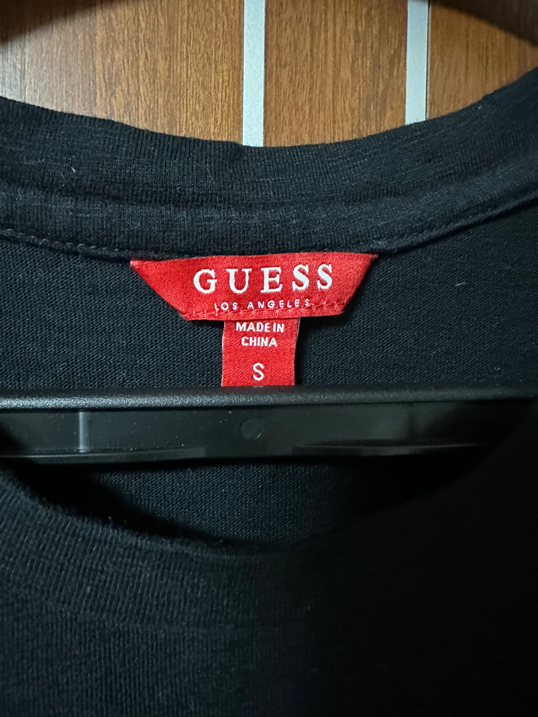 ゲス Tシャツ ブラック Sサイズの写真3枚目