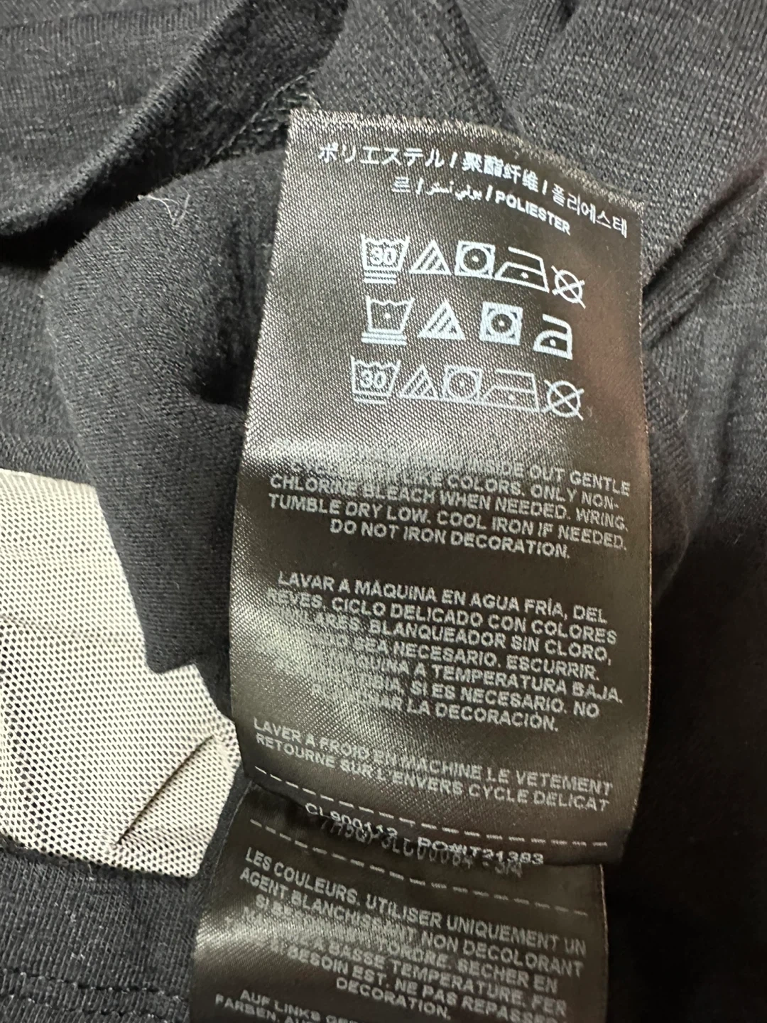 ゲス Tシャツ ブラック Sサイズの写真4枚目