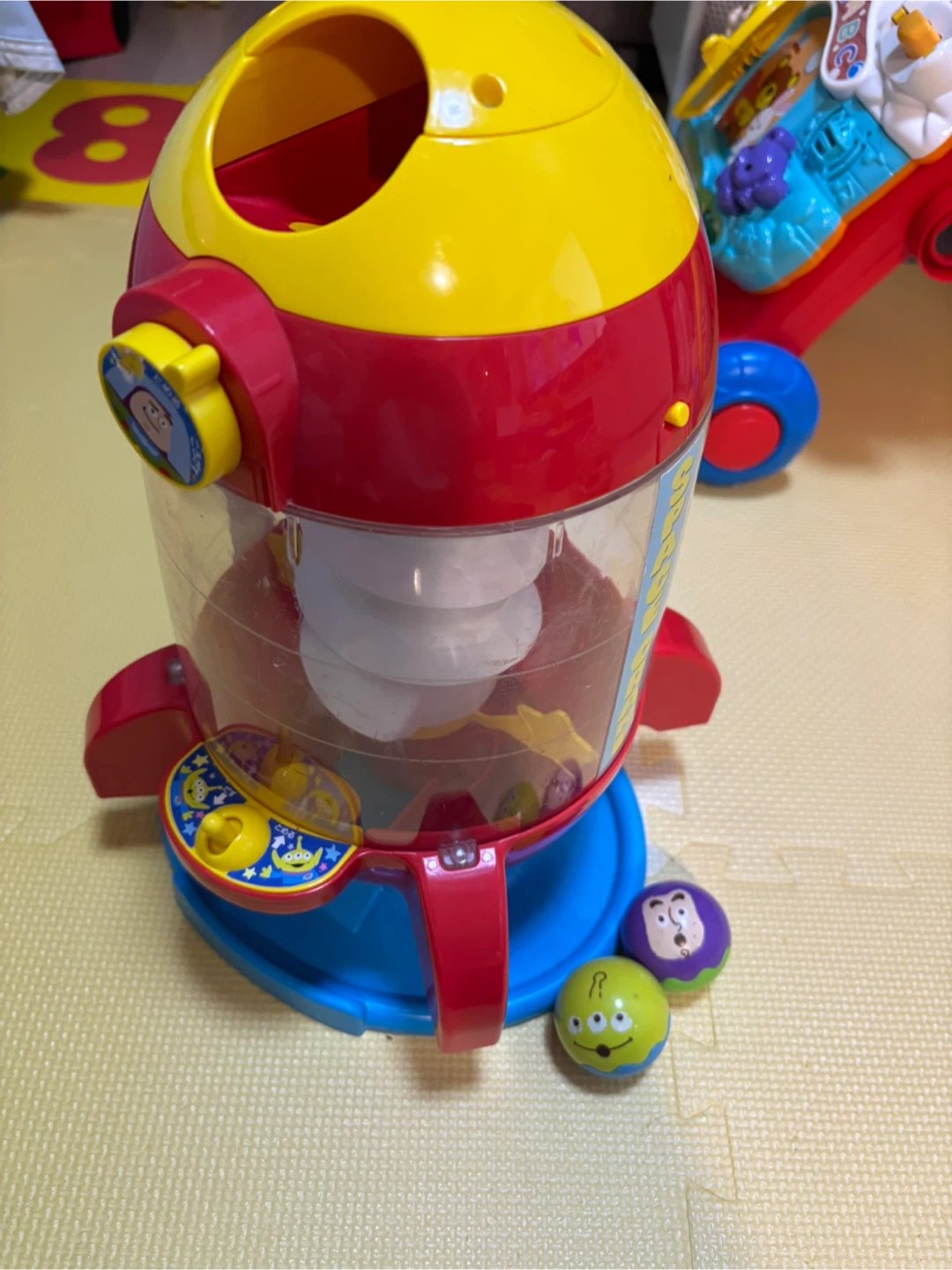 タカラトミー　知育玩具 セット 手押し車  ロケット まとめ売りの写真4枚目