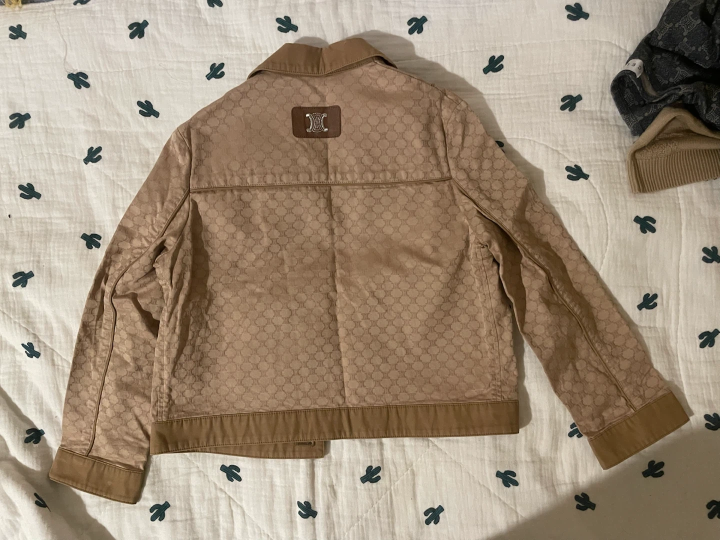 セリーヌ キッズ服3点セット 120cmの写真3枚目