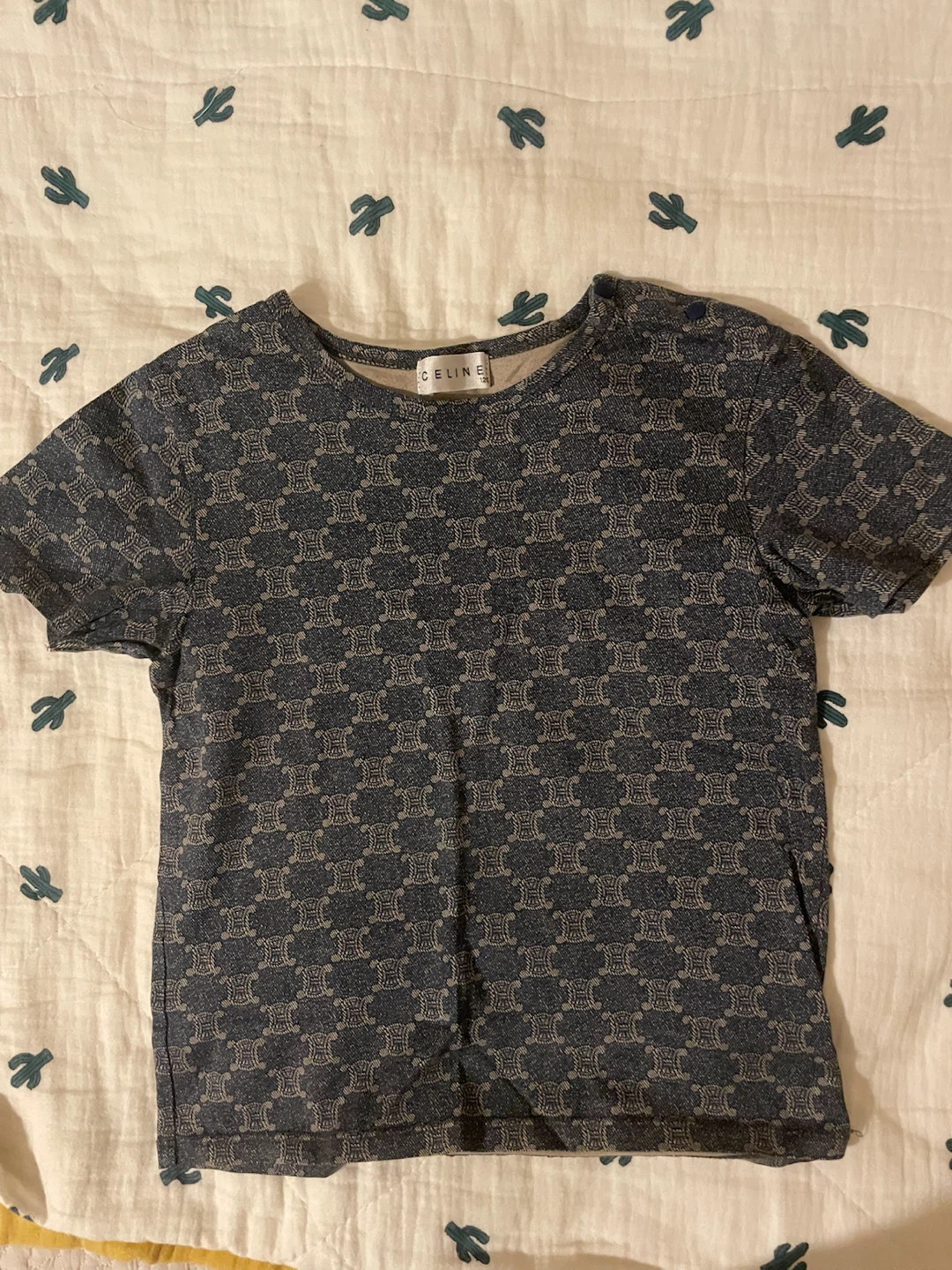 セリーヌ キッズ服3点セット 120cmの写真4枚目
