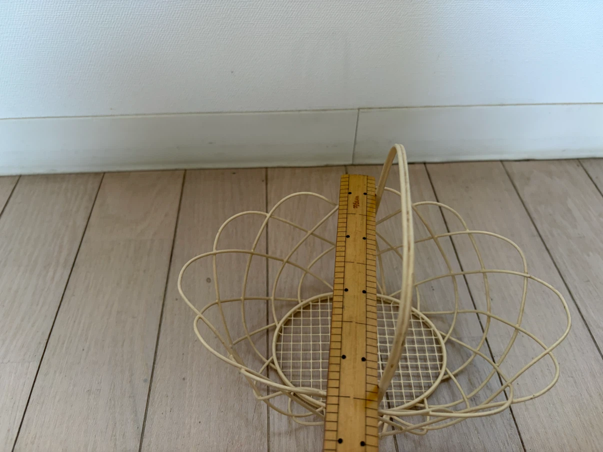 ワイヤーバスケット 小物入れの写真4枚目