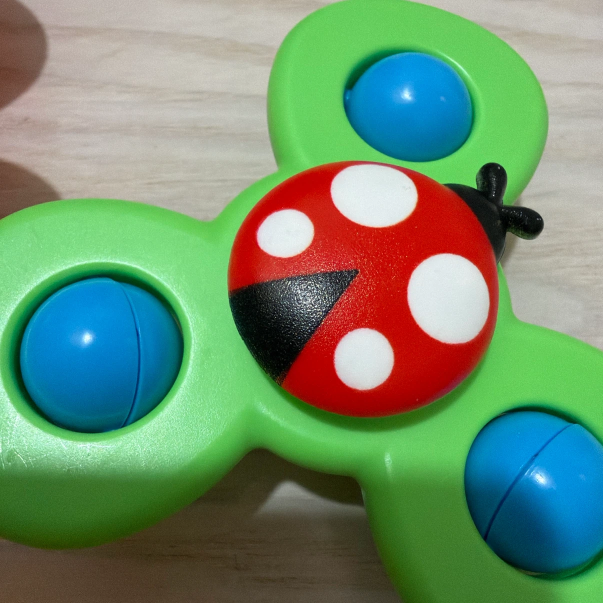 知育玩具 ハンドスピナー3点セットの写真4枚目
