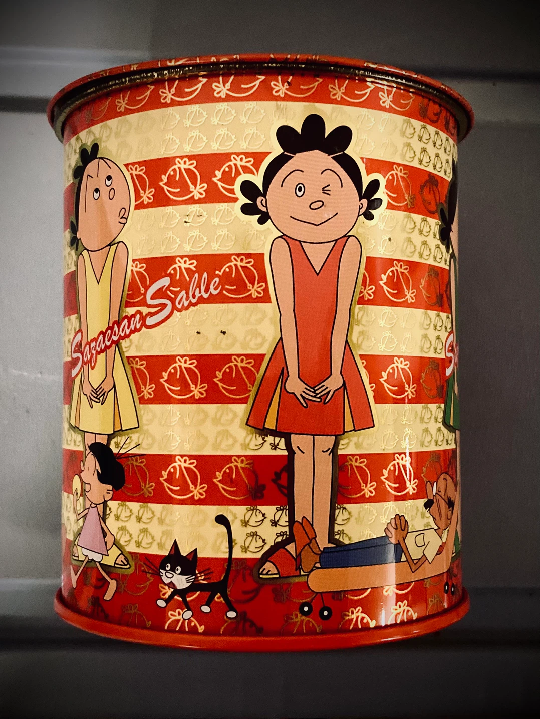 サザエさん 貯金箱 缶の写真2枚目