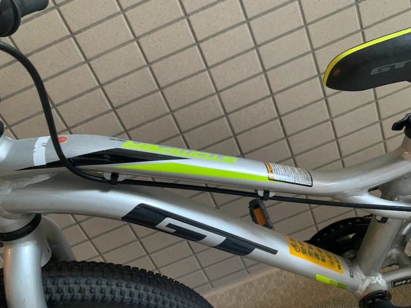 GT ジーティー 子供用自転車 シルバー 20インチの写真4枚目