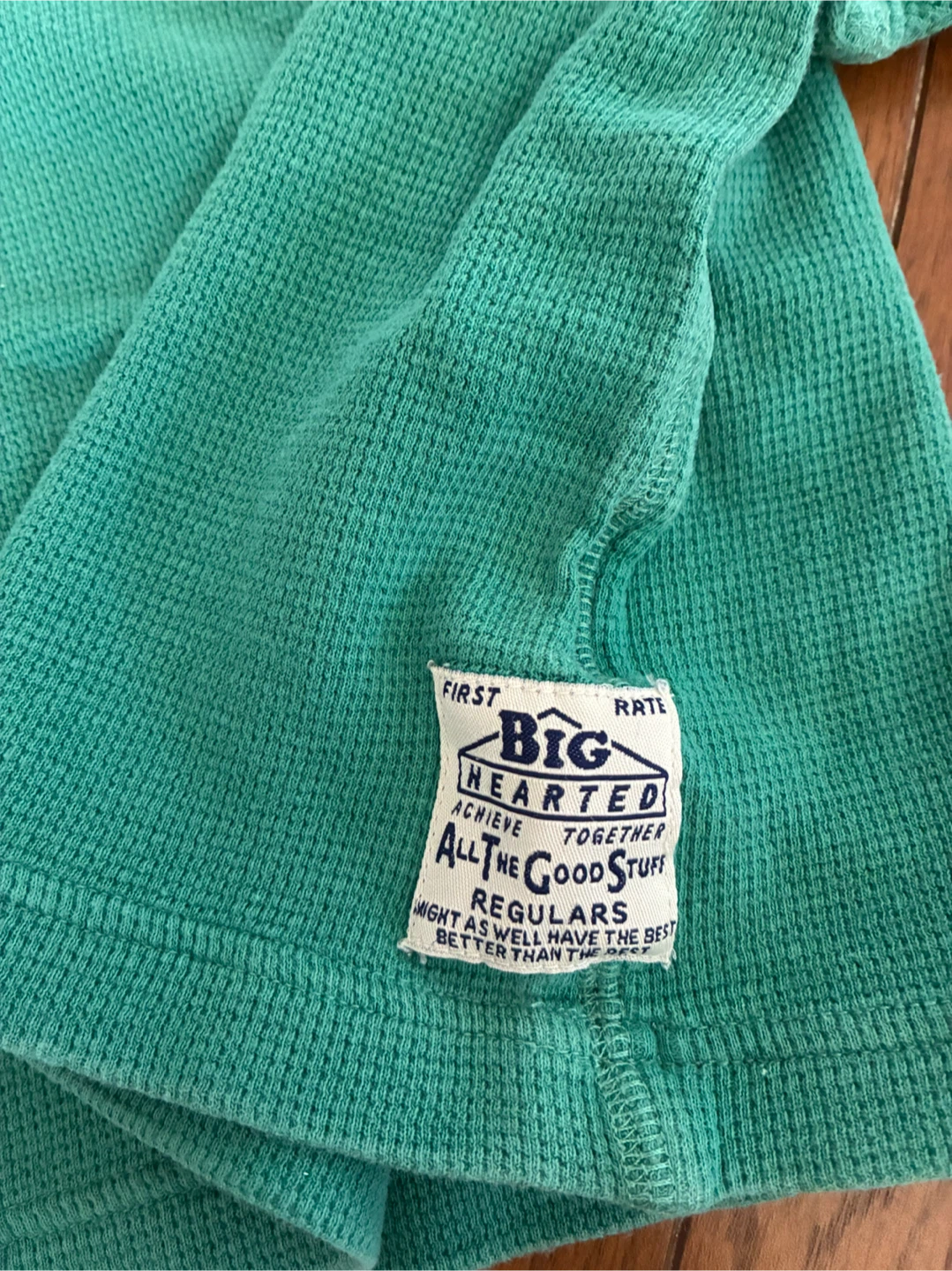 中古　子供服グリーン 長袖 カットソーの写真2枚目