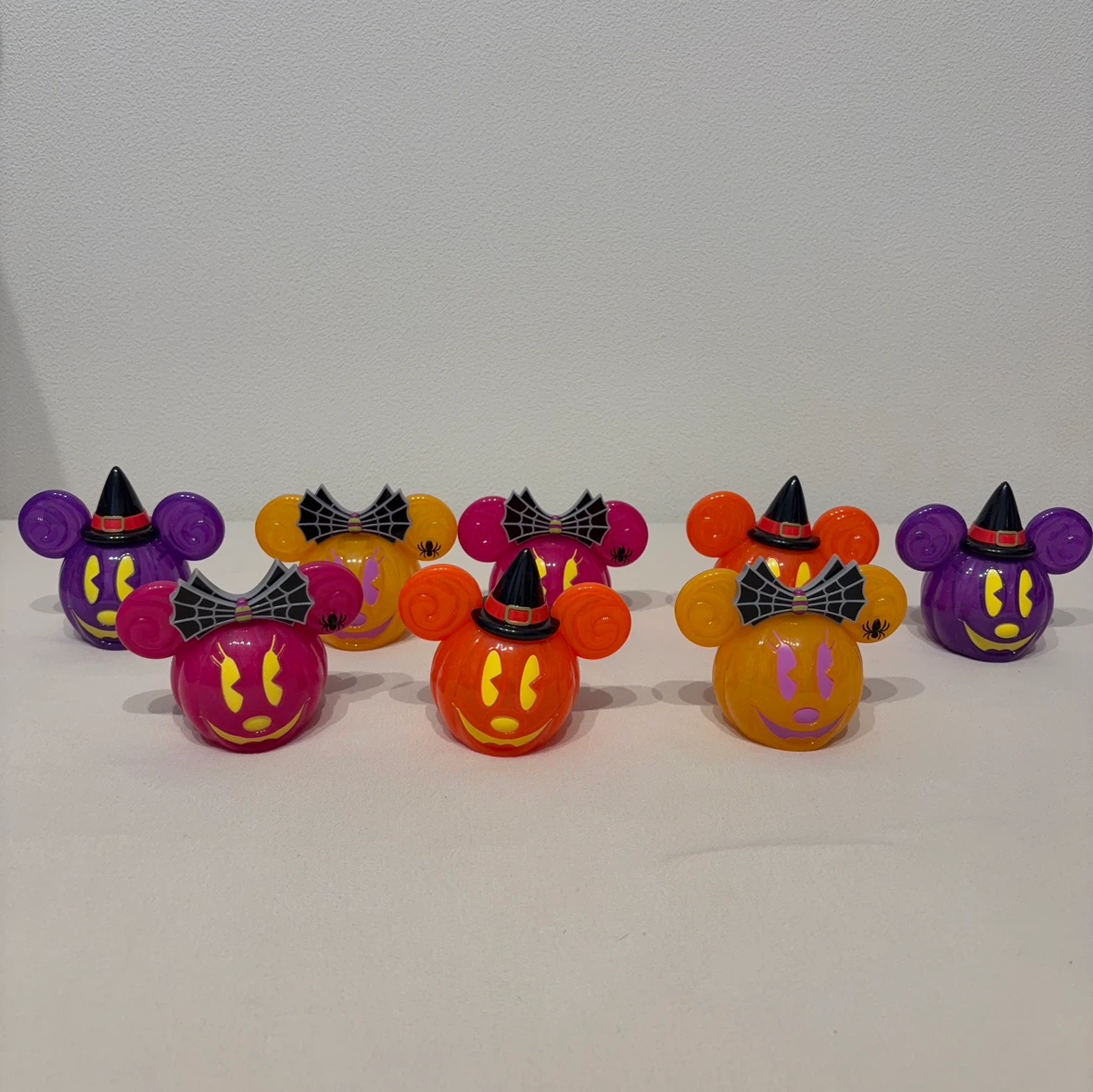 ディズニー ハロウィン ミニケース 8個セット
