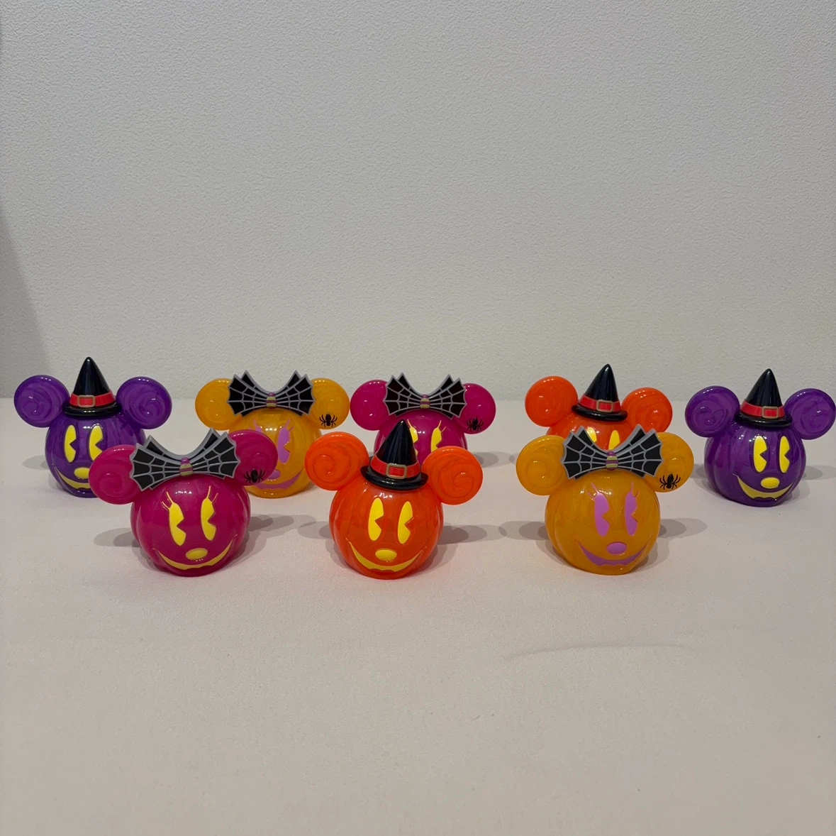 ディズニー ハロウィン ミニケース 8個セット