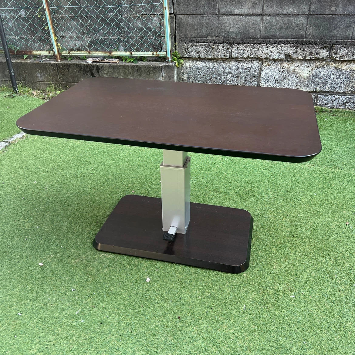 ニトリ　幅120cm　昇降式ダイニングテーブル（コラボ120DT DBR）ダークブラウン　木目調テーブル