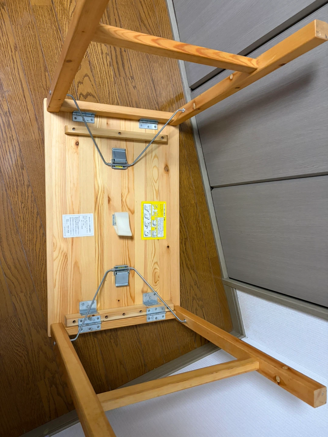 無印良品 パイン材折りたたみテーブル 80cmの写真4枚目