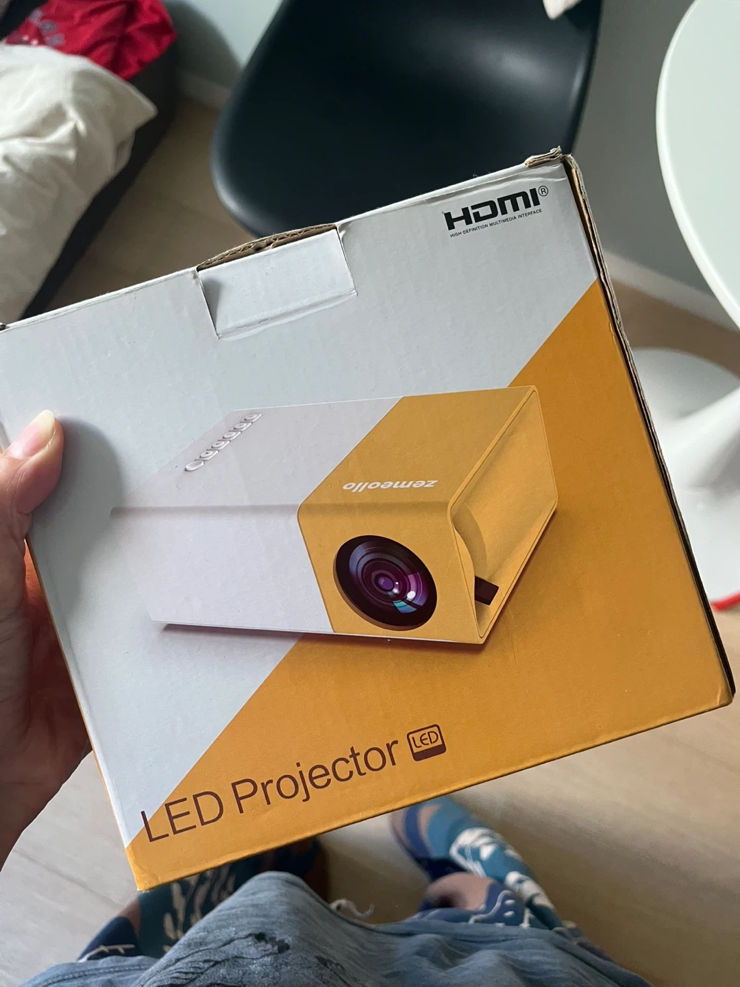 ゼメオロ 小型LEDプロジェクターの写真5枚目