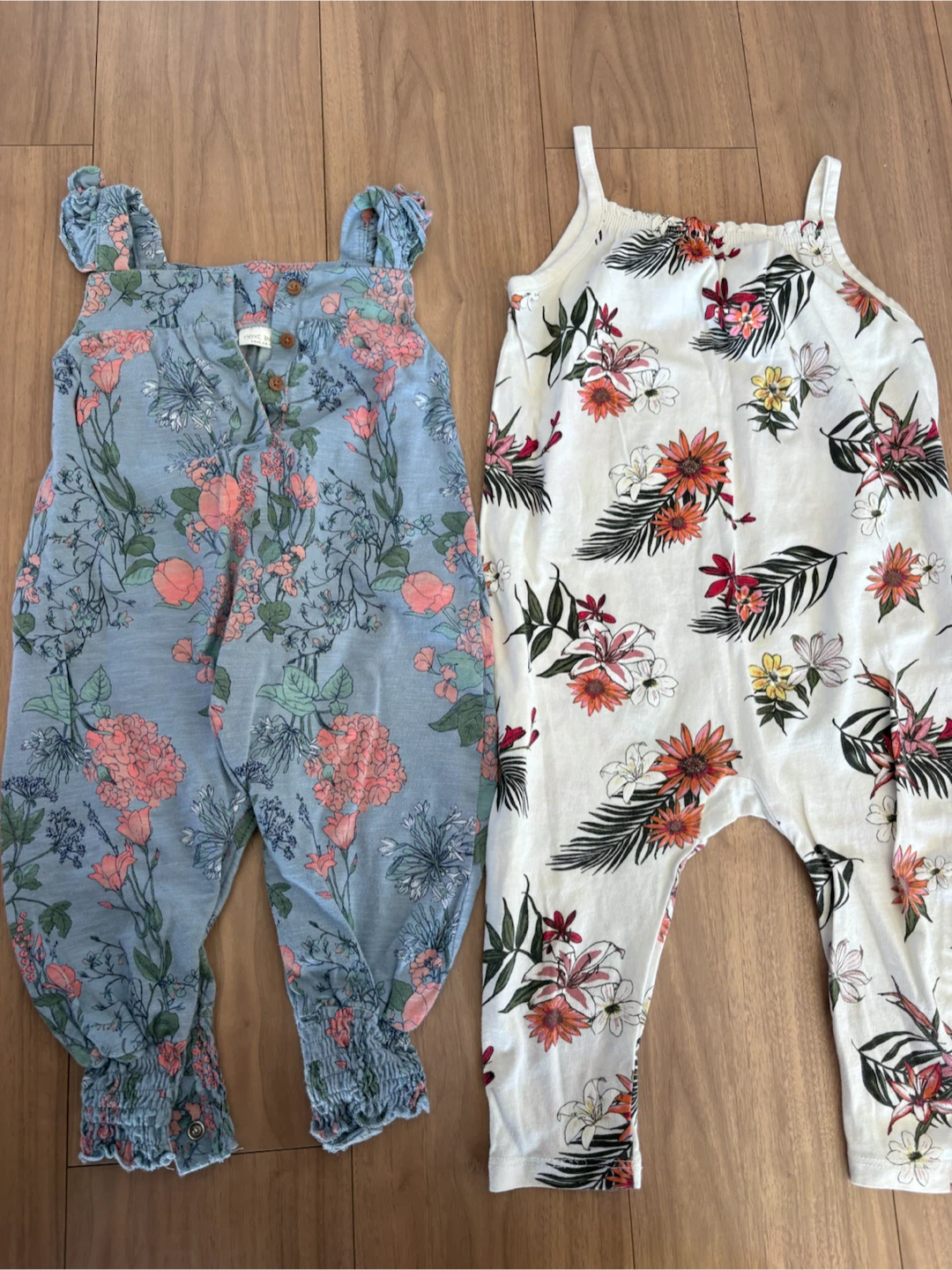 子供服まとめ売りトップス・サロペット 80-90cmの写真2枚目