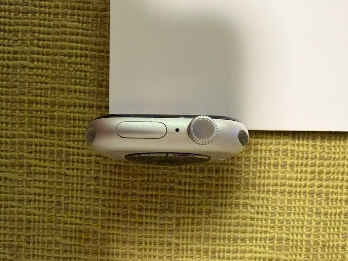 アップルウォッチシリーズ11の写真5枚目