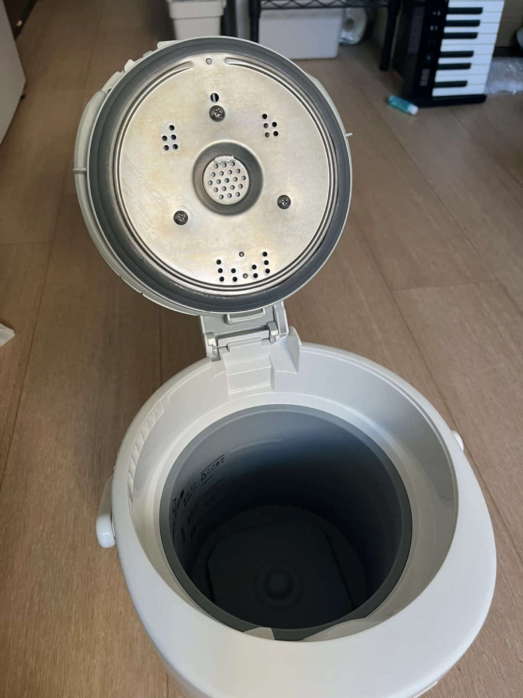 象印 スチーム式加湿器 EE-RT35の写真3枚目