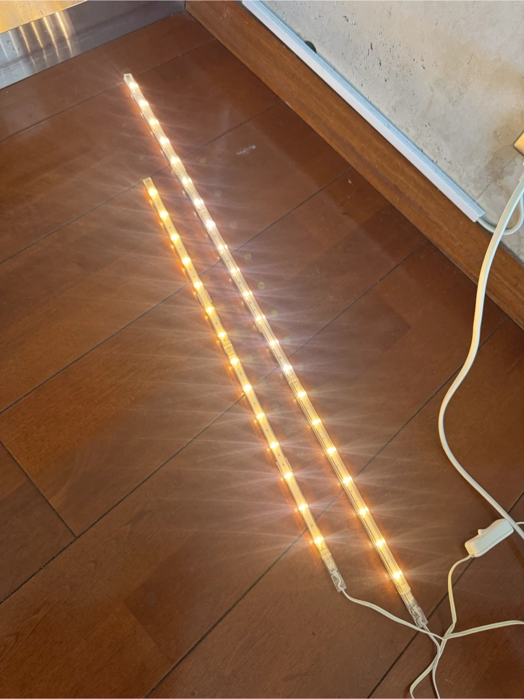 IKEA LEDバーライト 2本セット 間接照明の写真2枚目