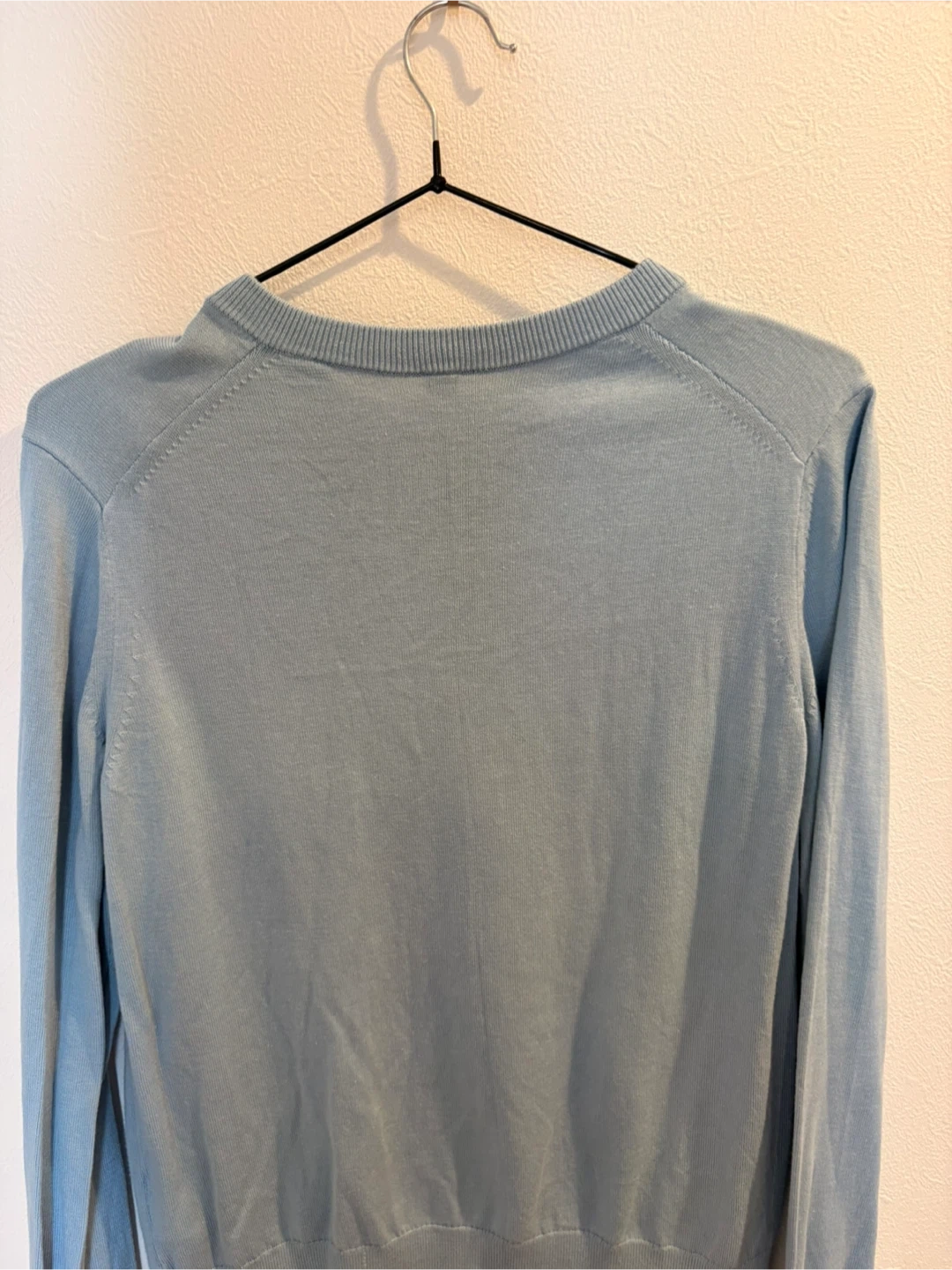 UNIQLO クルーネックカーディガン 水色 Mサイズの写真7枚目