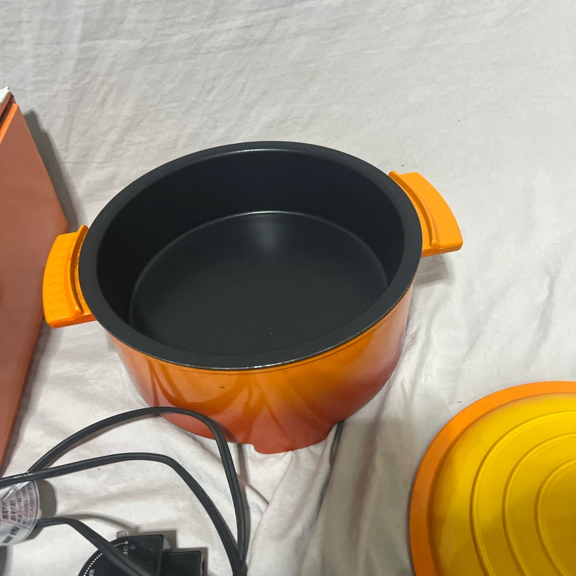 山善 Casserole 電気グリル鍋 YGC-800 グリルパン オレンジの写真4枚目