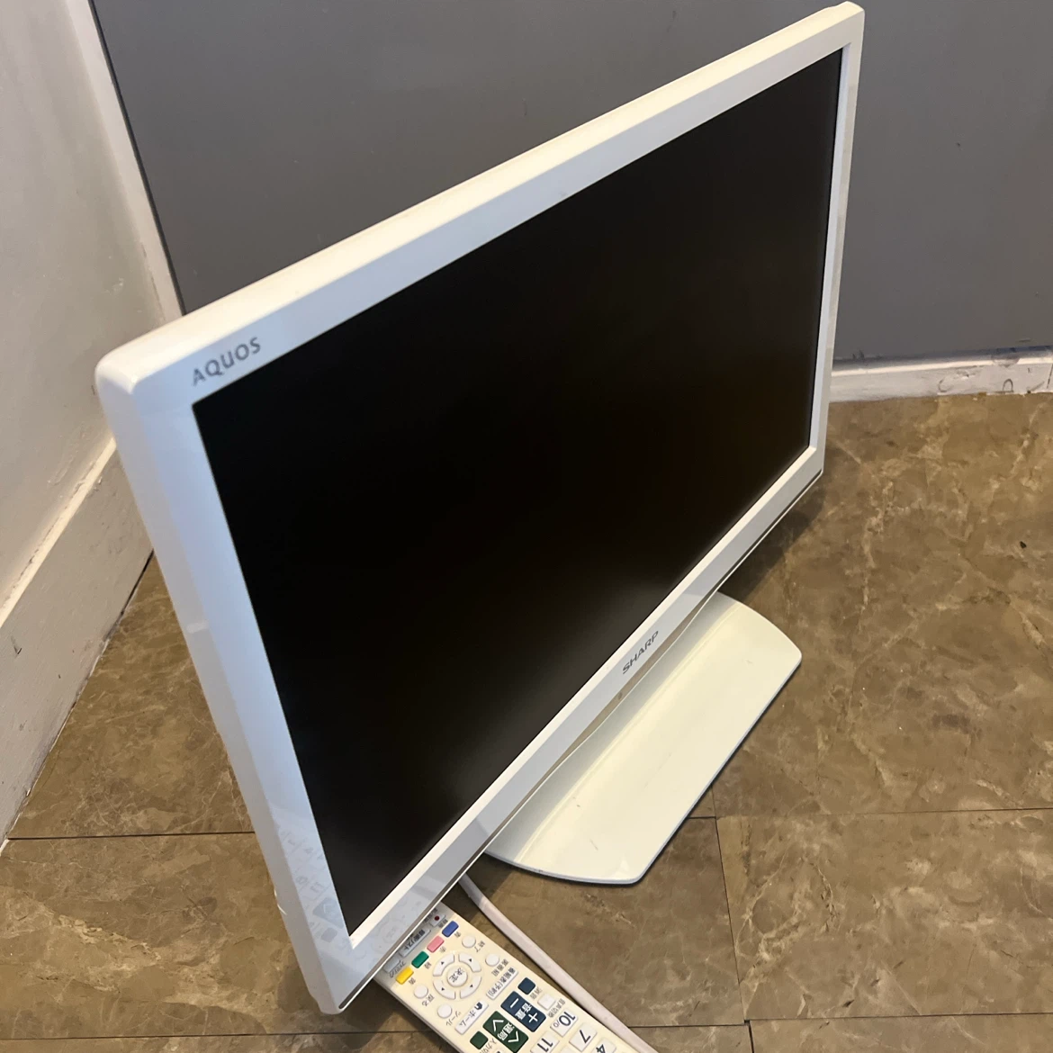 SHARP 22インチ　液晶テレビ AQUOS LC-22K20 22型 2016年製 リモコン付の写真8枚目