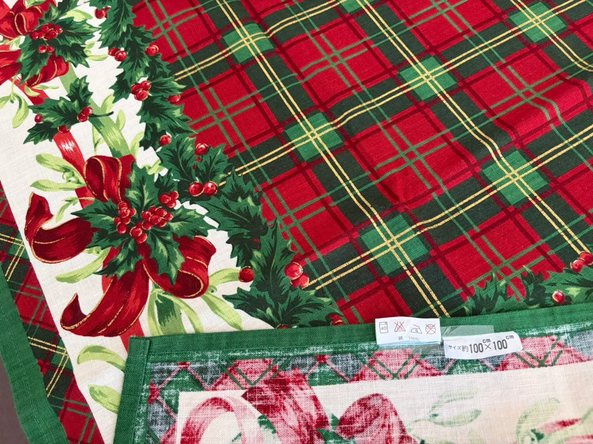 クリスマス柄 テーブルクロス 100×100cmの写真3枚目