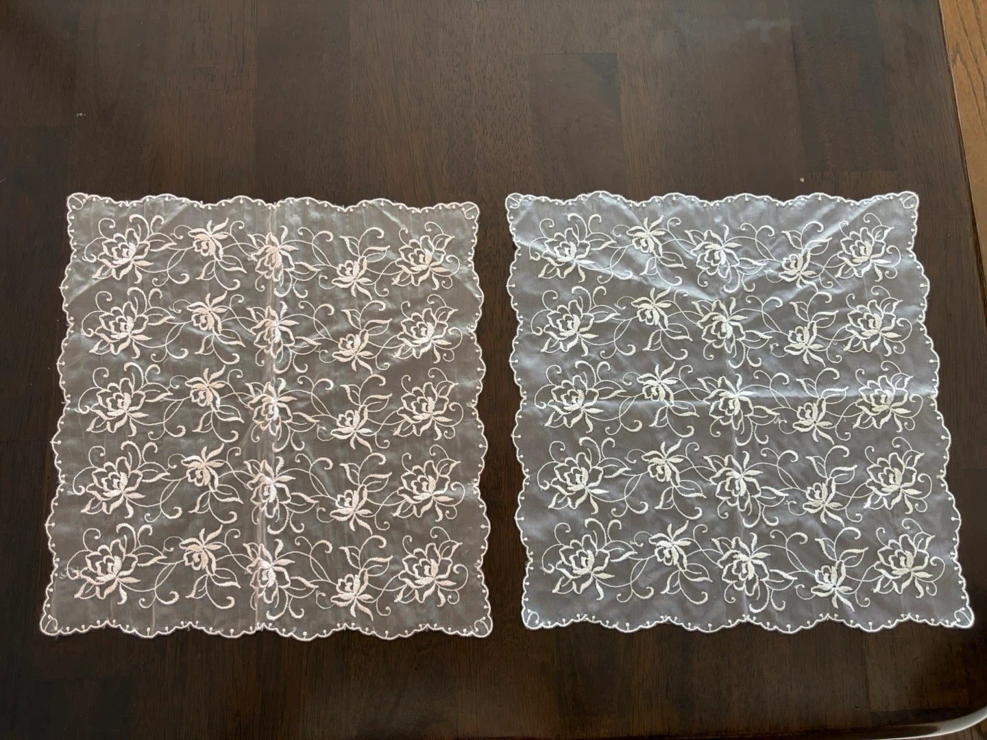 花柄刺繍 レースハンカチ 2枚セット