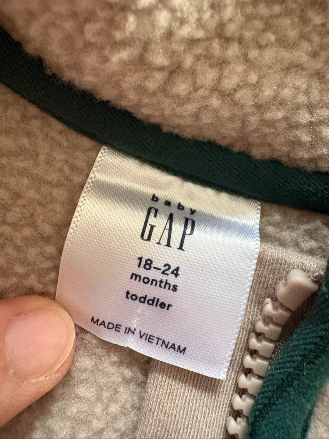 gap ベビー ボアプルオーバー ベージュ 90cmの写真2枚目