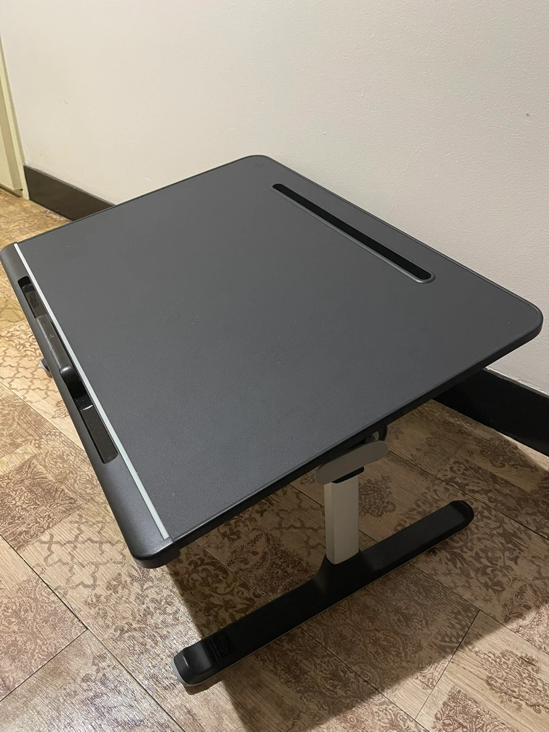 SAII 折りたたみ式 ベッドテーブル ノートPCスタンド