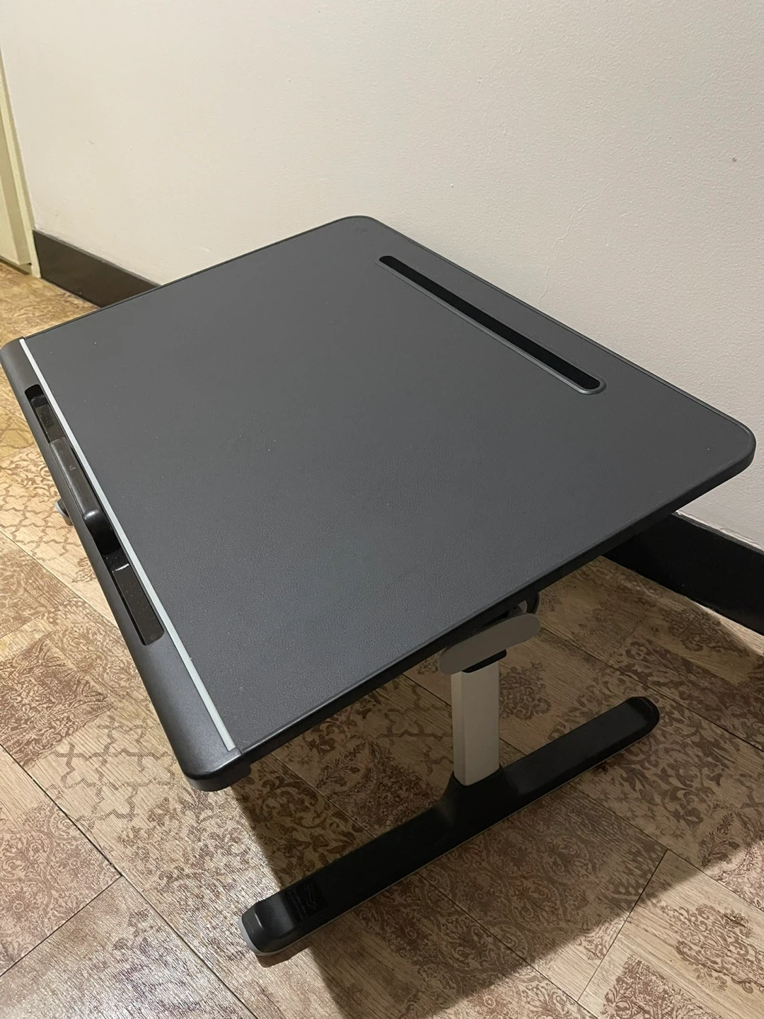 SAII 折りたたみ式 ベッドテーブル ノートPCスタンド