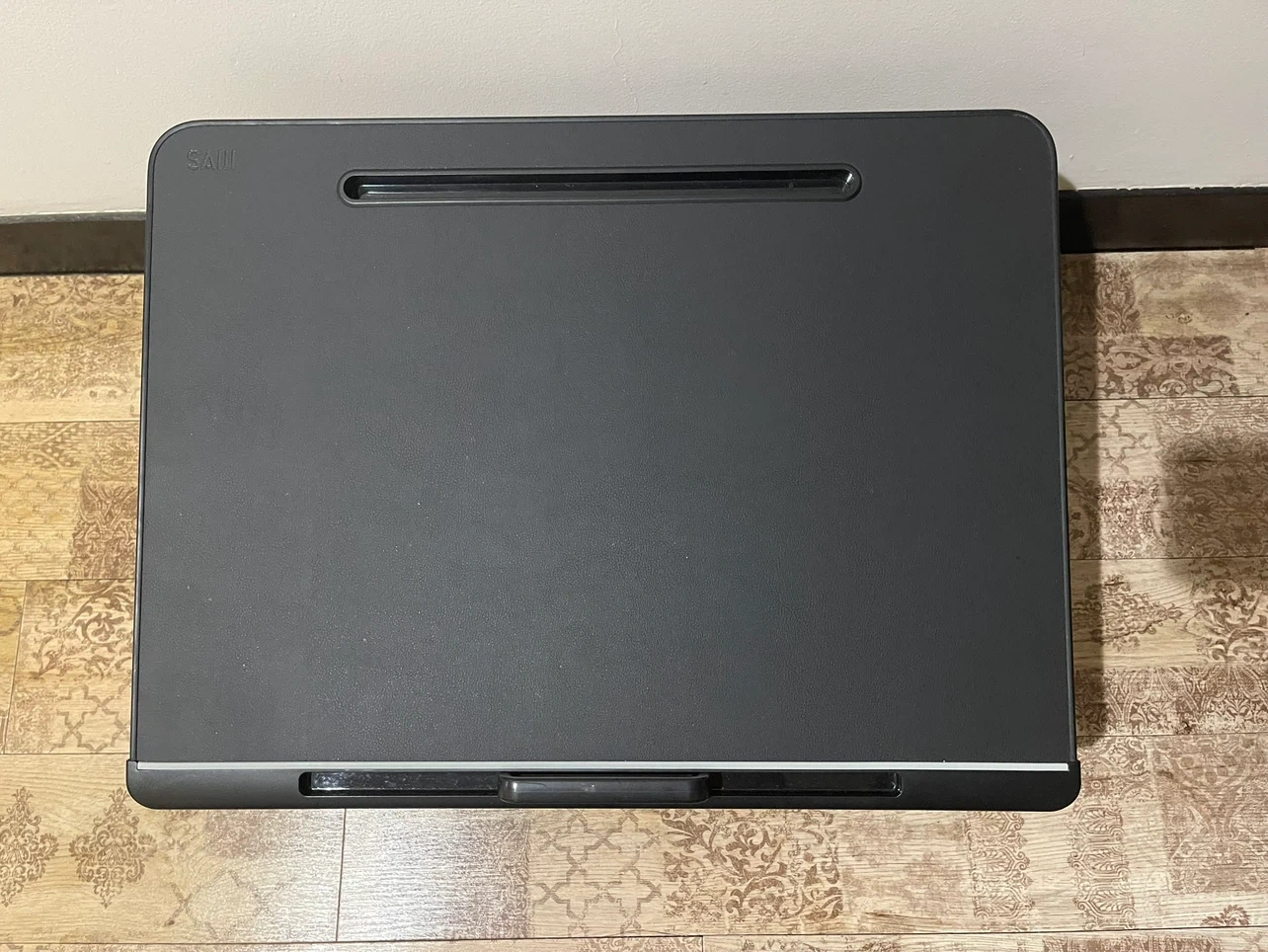 SAII 折りたたみ式 ベッドテーブル ノートPCスタンドの写真4枚目