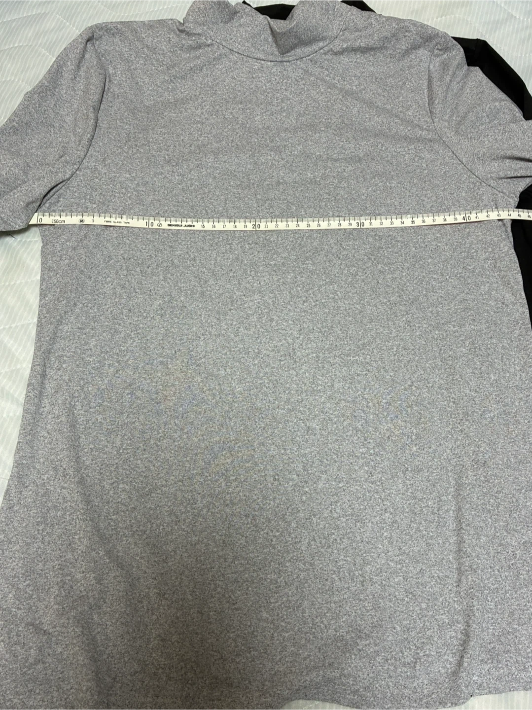 モックネック長袖Tシャツ 2枚セット Mサイズの写真5枚目