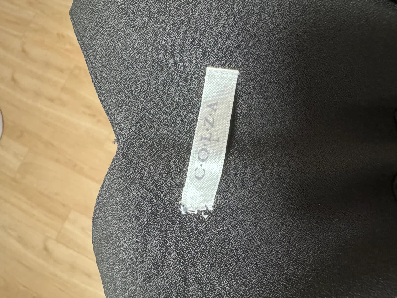 COLZA ブラック サロペット ワイドパンツの写真3枚目