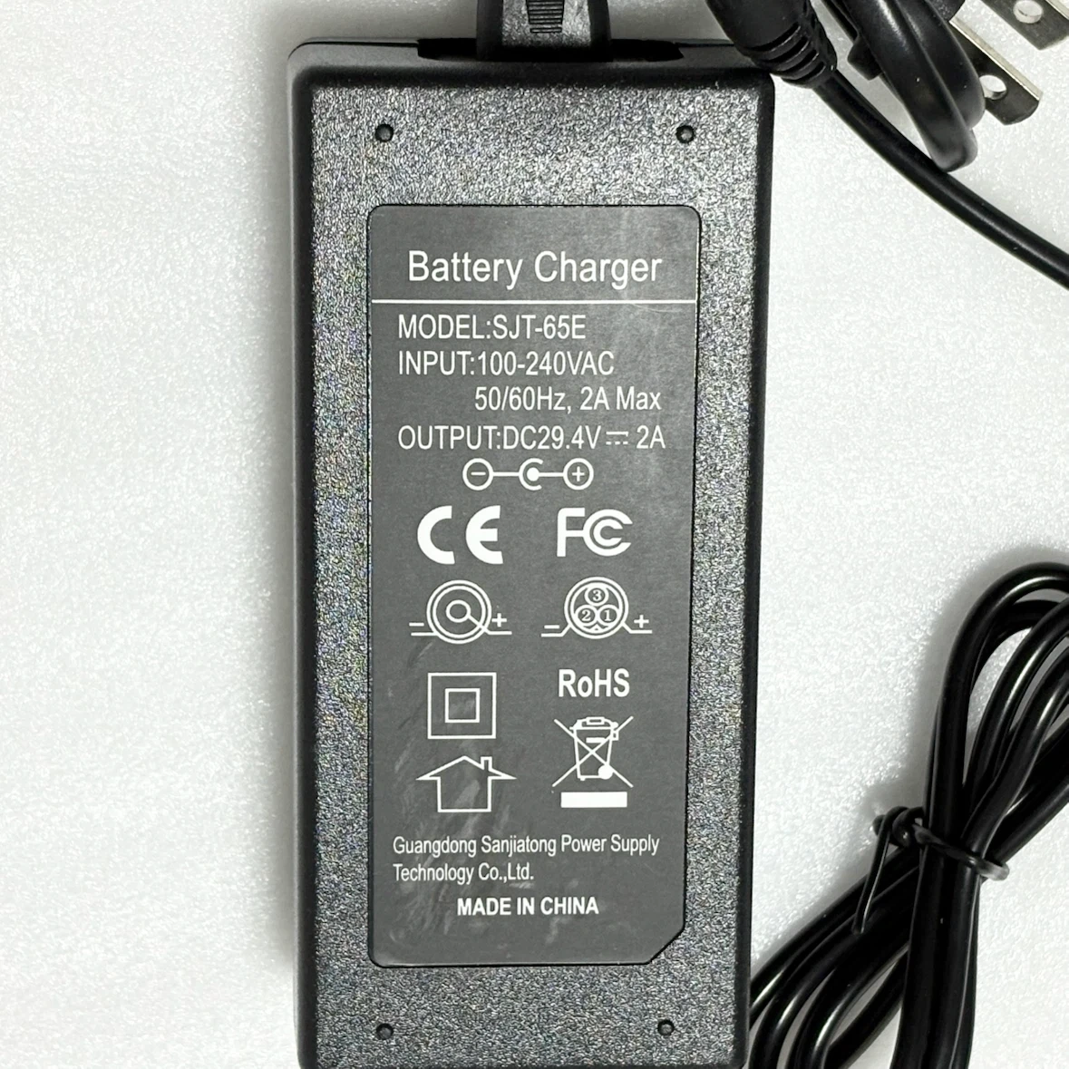 電動アシスト自転車用 リチウムイオンバッテリーチャージャー充電器 29.4V 2A PELTECH ペルテック使用可能の写真3枚目