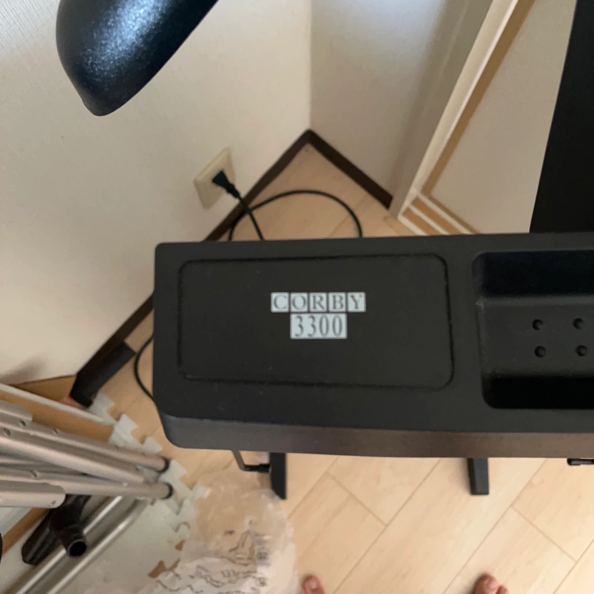 コルビー ズボンプレッサー 3300の写真3枚目