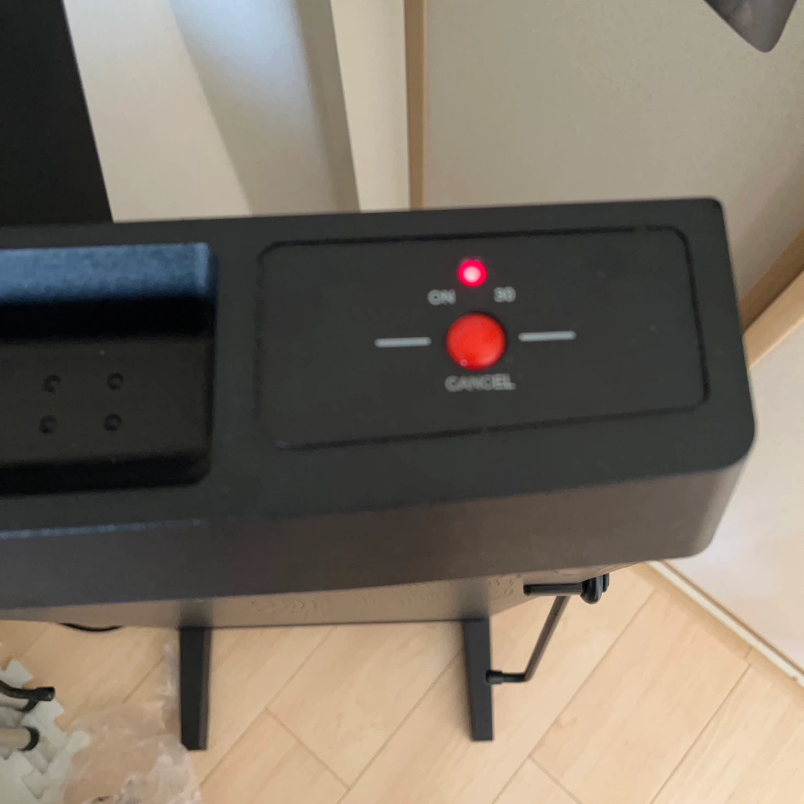 コルビー ズボンプレッサー 3300の写真4枚目