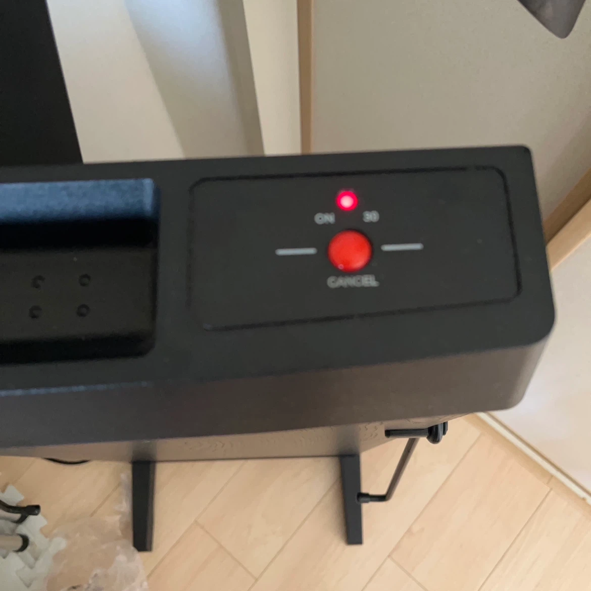 コルビー ズボンプレッサー 3300の写真4枚目
