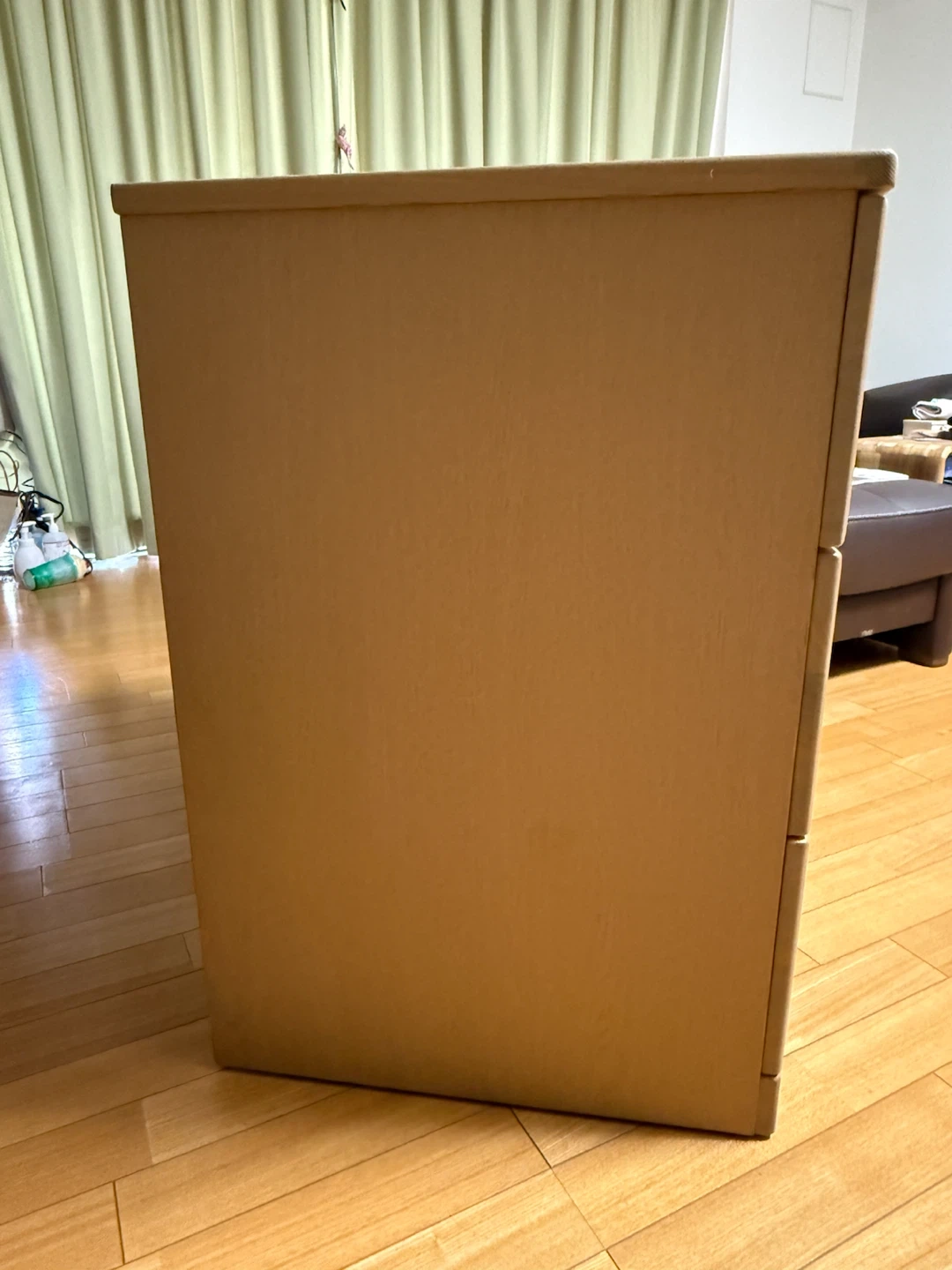木製 3段チェスト キャスター付き2棹の写真3枚目