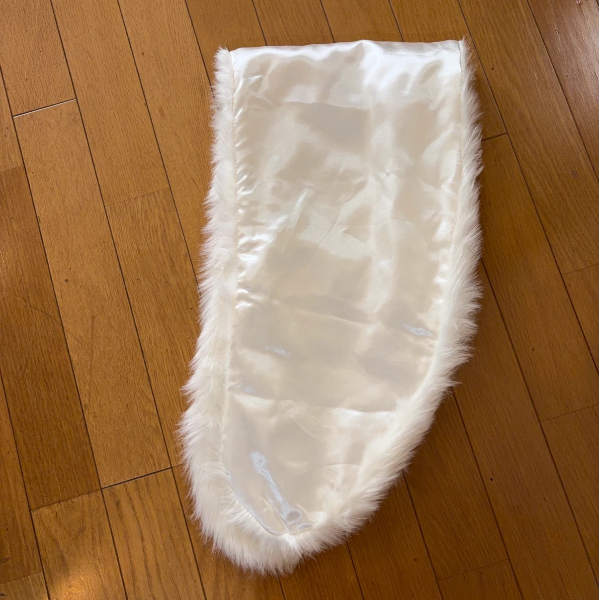 フェイクファーショール ホワイトの写真2枚目