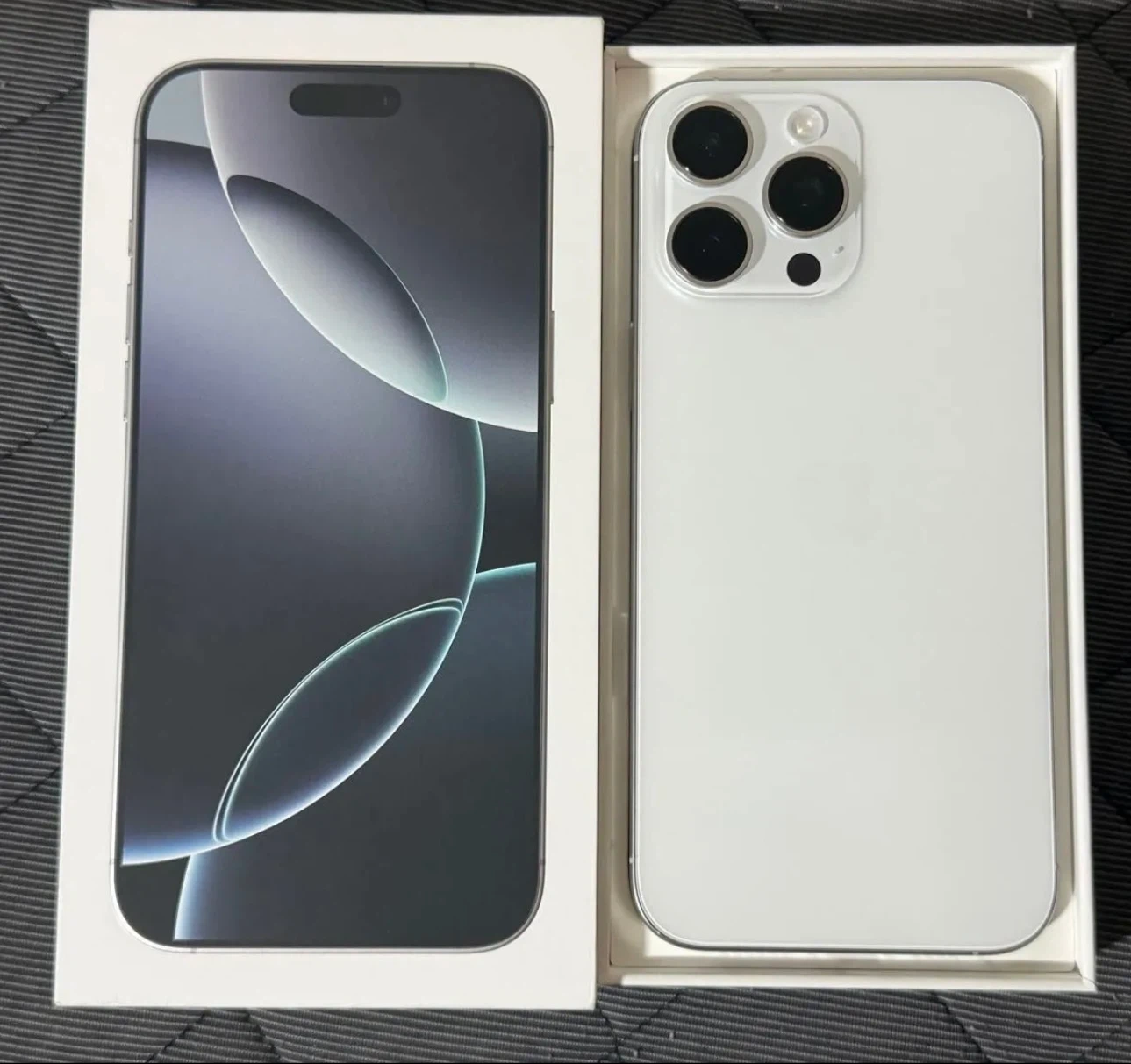 アップル iPhone 16pro max 512GB